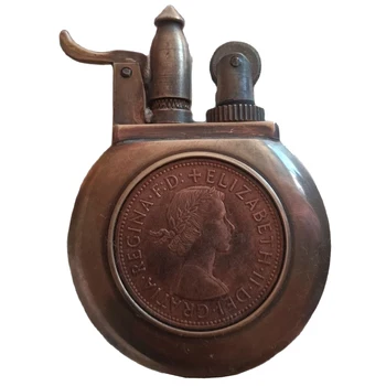Антични акумулаторни или бензинови запалка за ръчна работа, потрепанная месинг, ретро-монета, кръгла двигателят е с мазителна запалка, колекция пури в ограничени бройки Искейро