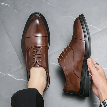 Луксозна марка мъжка кожена официалната бизнес обувки, мъжки офис обувки на равна подметка, дишаща кожена обувки за парти, годишнина от сватбата
